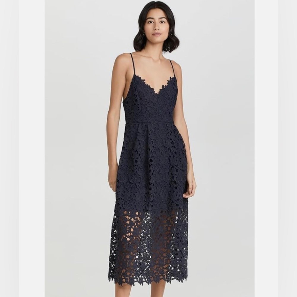ASTR the Label Women's Lace A Line Midi Dress Navy size Small